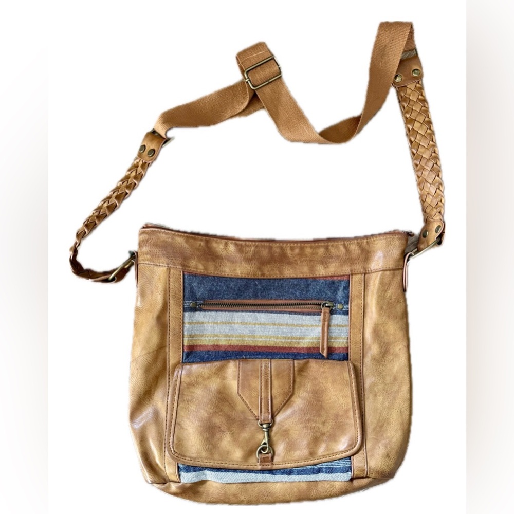 T-Shirt & Jeans Tan Crossbody Bag